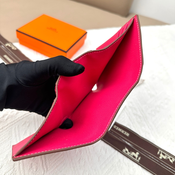 エルメス財布コピー着用イメージ